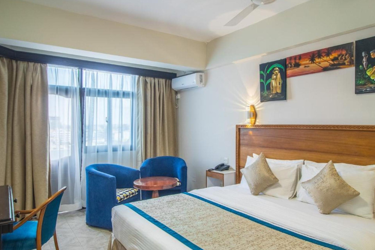 HOTEL SAPPHIRE