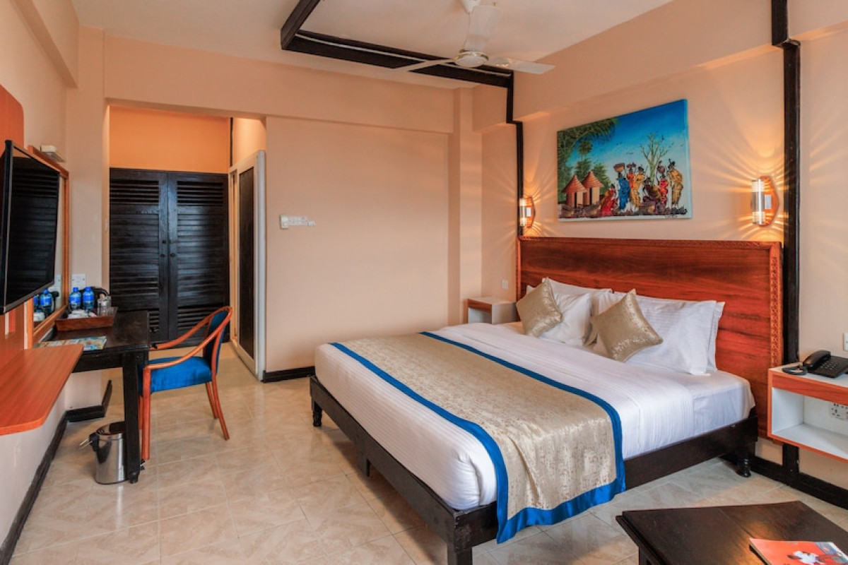 HOTEL SAPPHIRE