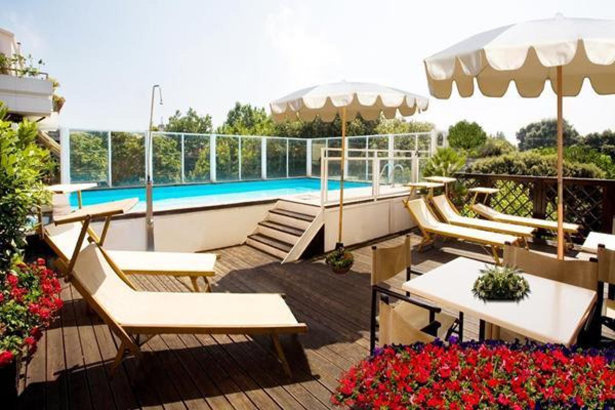 Hotel Savoy