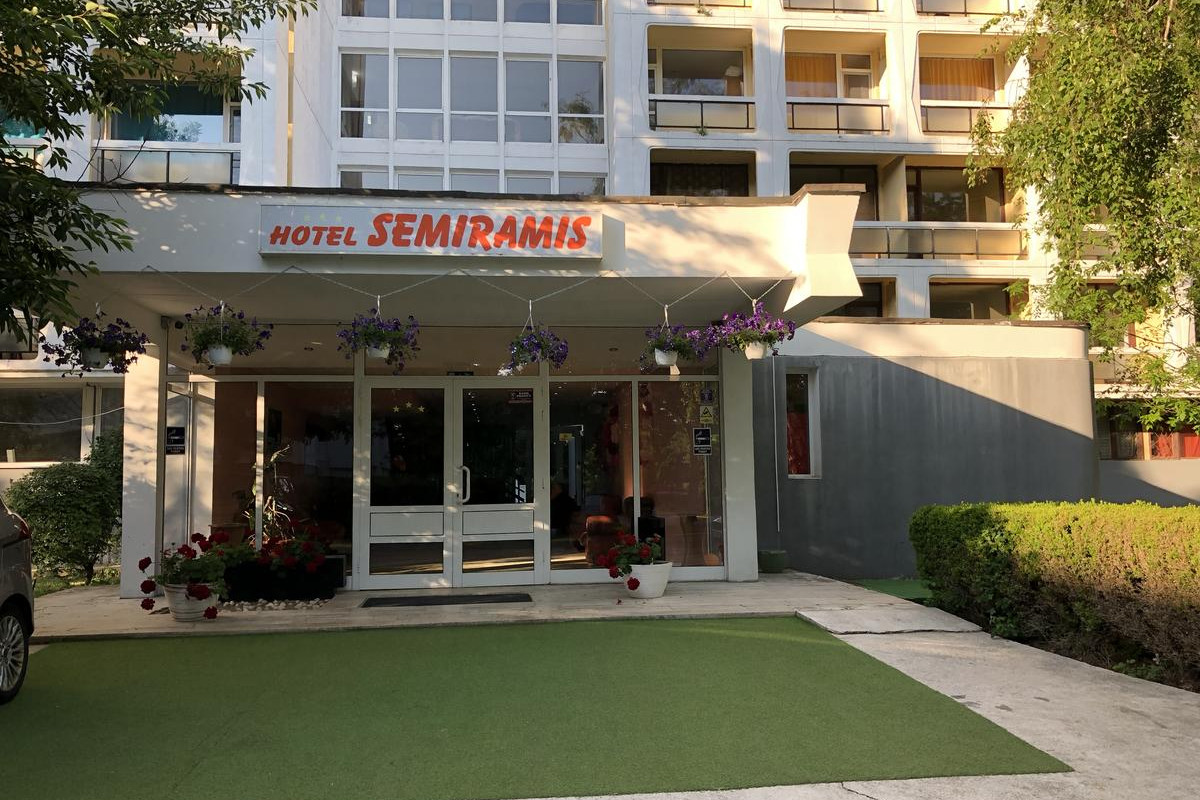HOTEL SEMIRAMIS.
