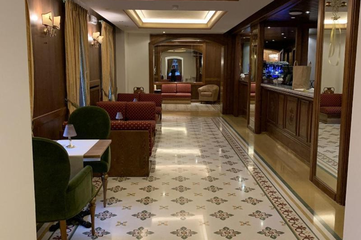 Hotel Serena