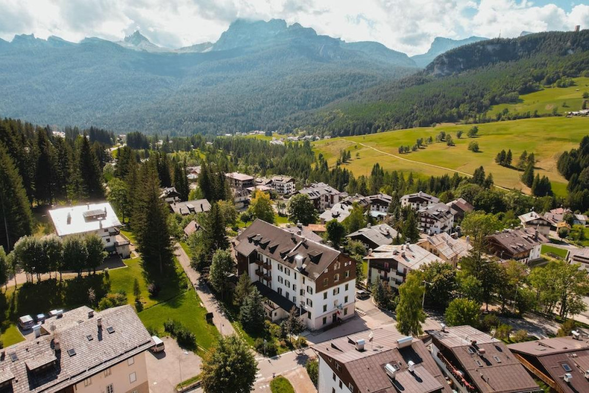 Hotel Serena