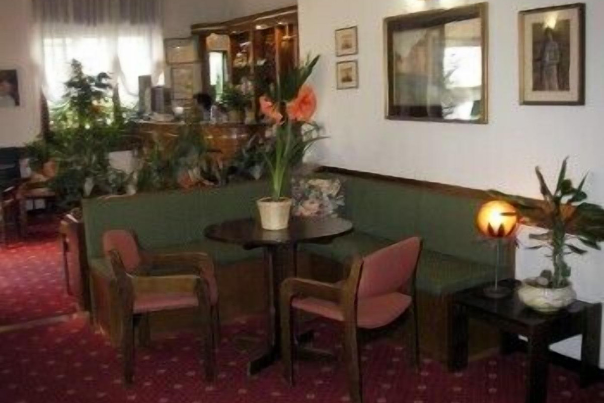 Hotel Serena