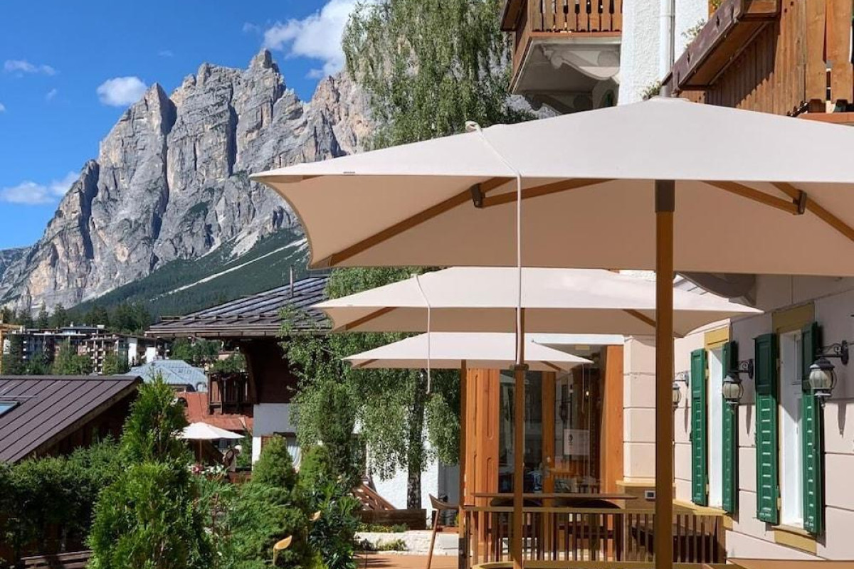Hotel Serena