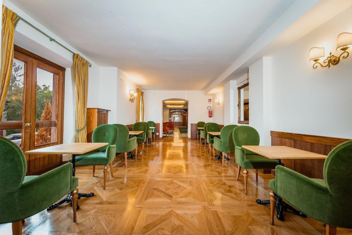 Hotel Serena