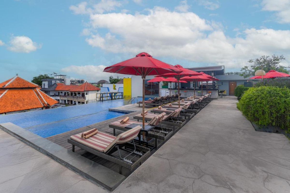 Hotel Sevn Legian