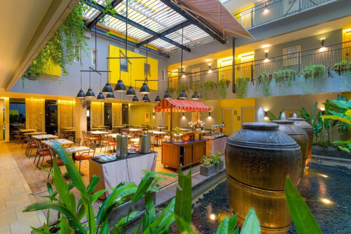 Hotel Sevn Legian