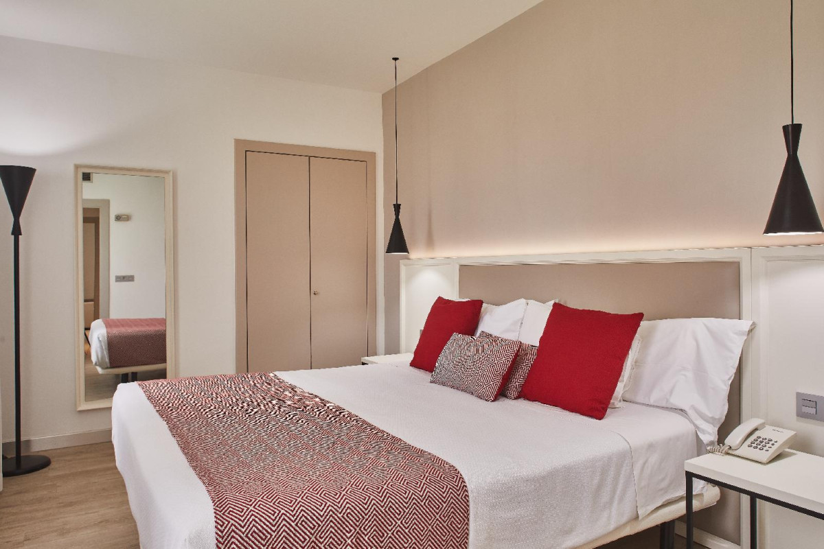 Hotel Silken Rona Dalba