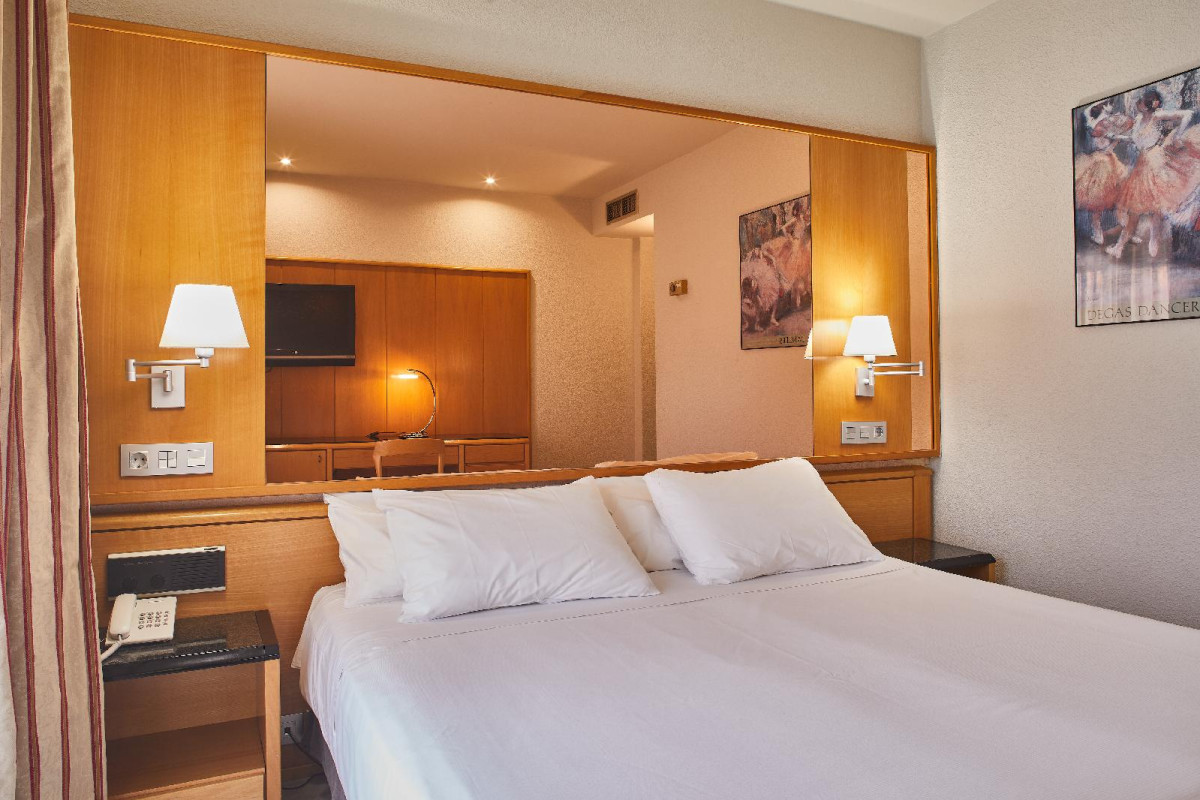 Hotel Silken Rona Dalba