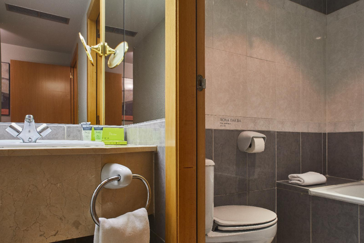 Hotel Silken Rona Dalba