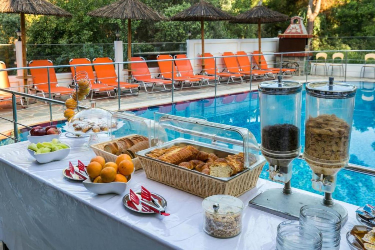 Sirines Complex Hotel