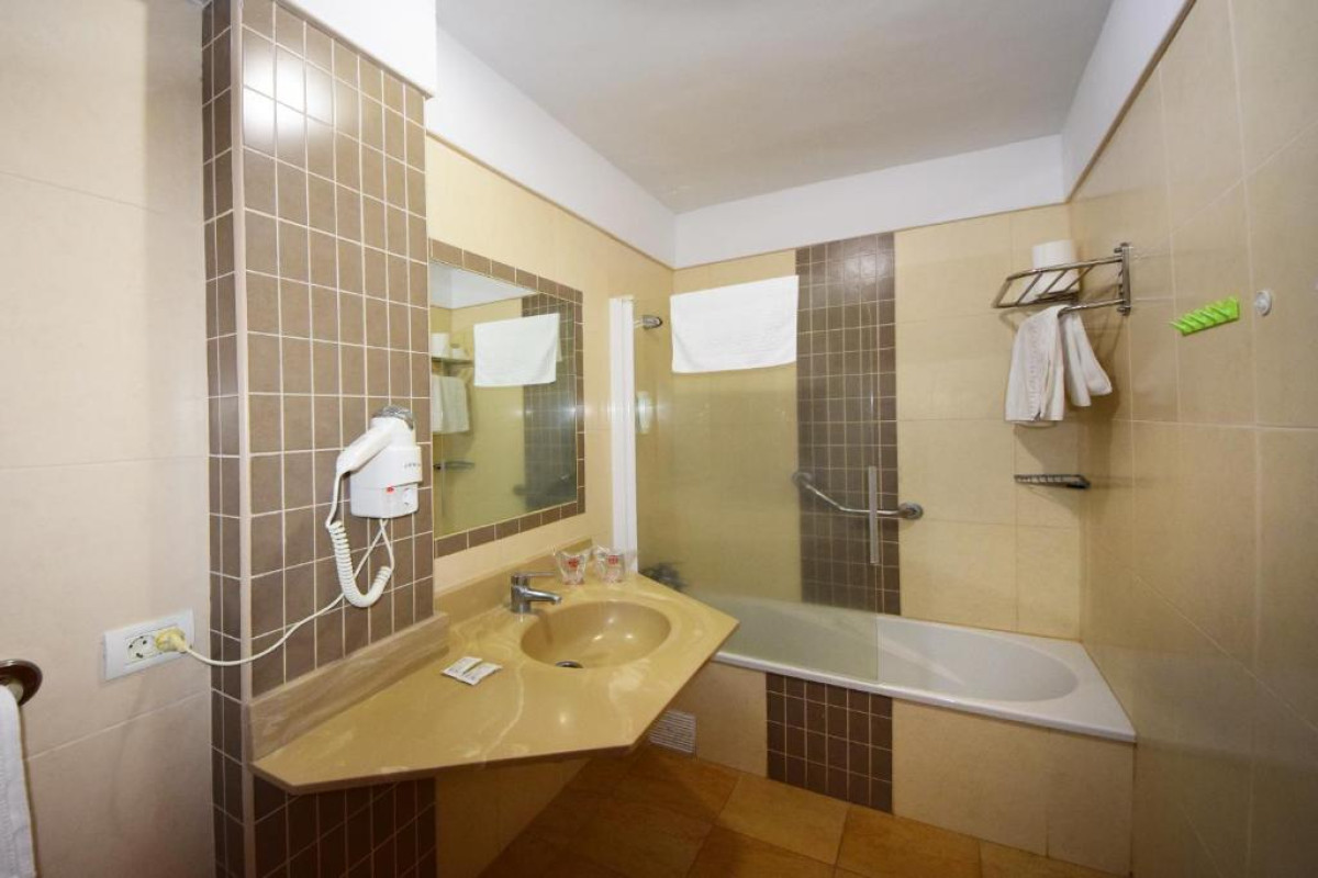 Skyview Hotel