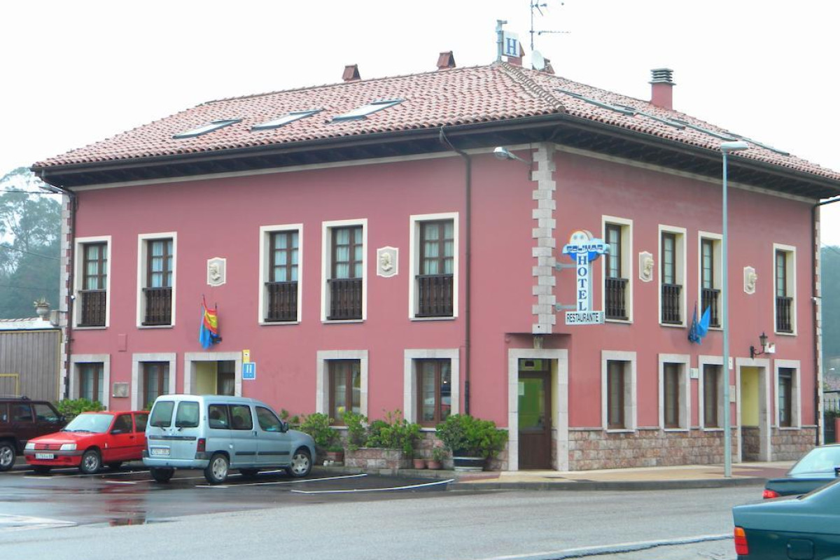 Hotel Solymar