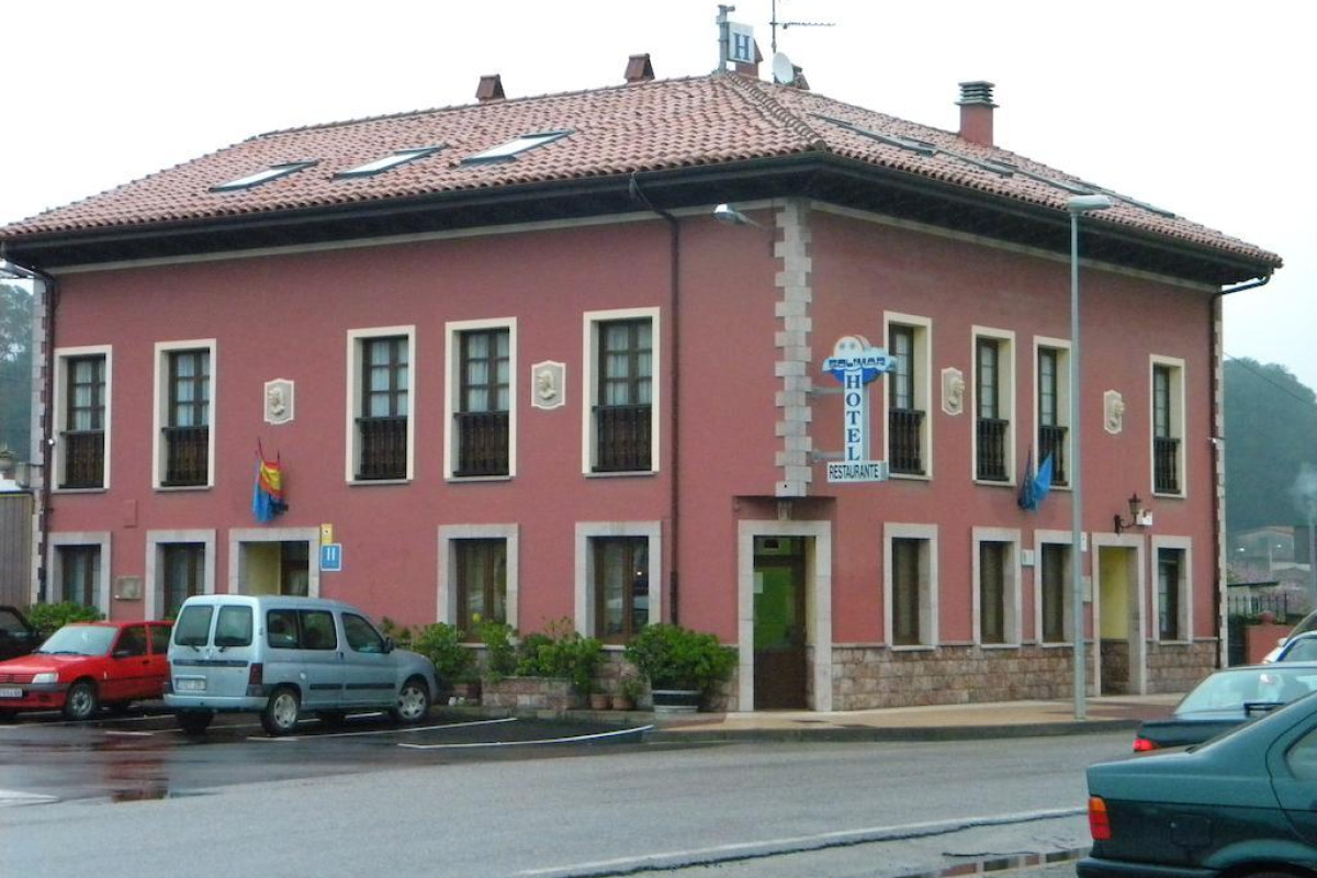 Hotel Solymar