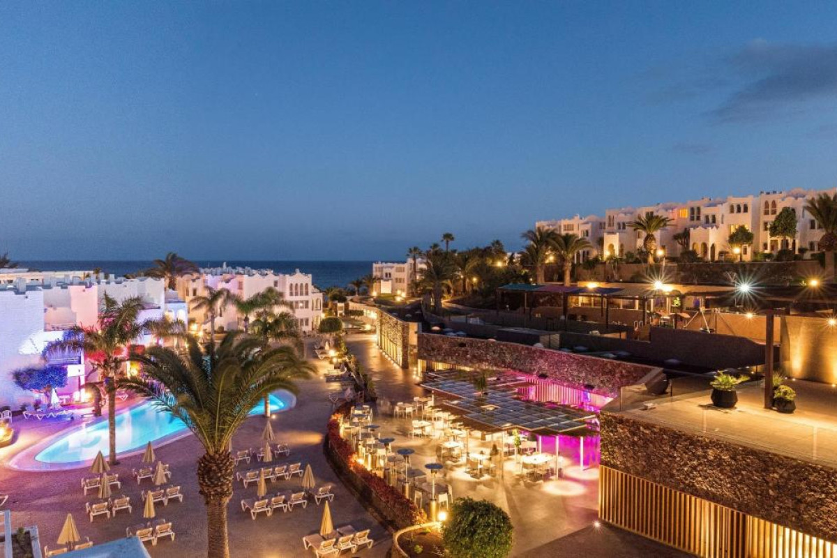 Hotel Sotavento Beach Club