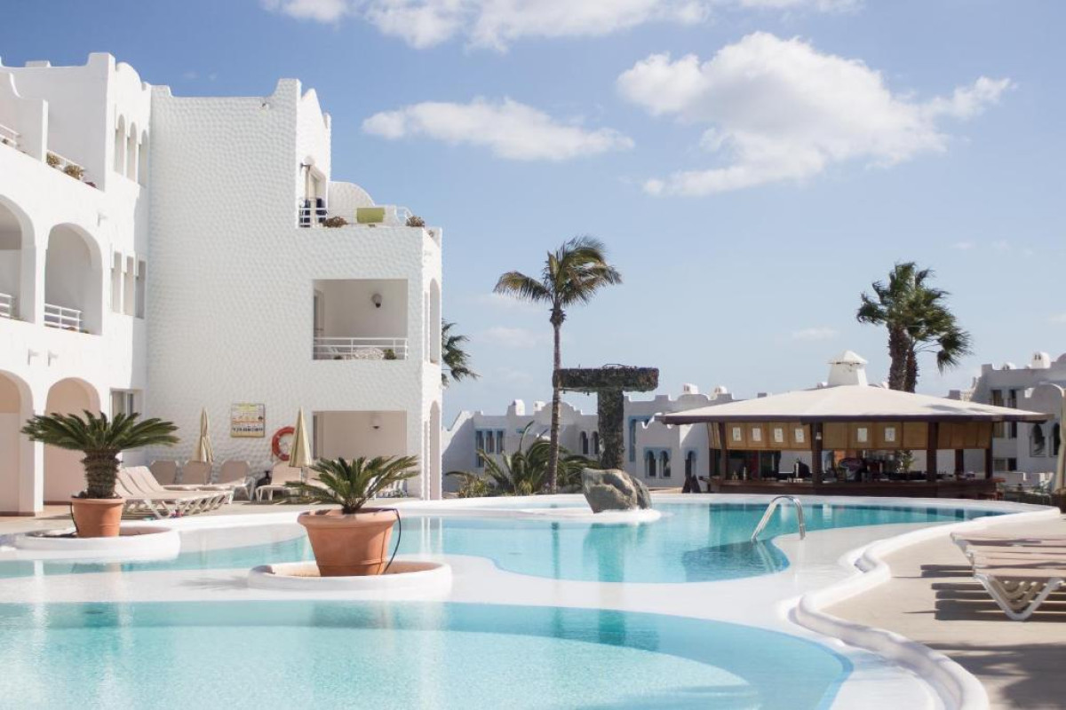 Hotel Sotavento Beach Club