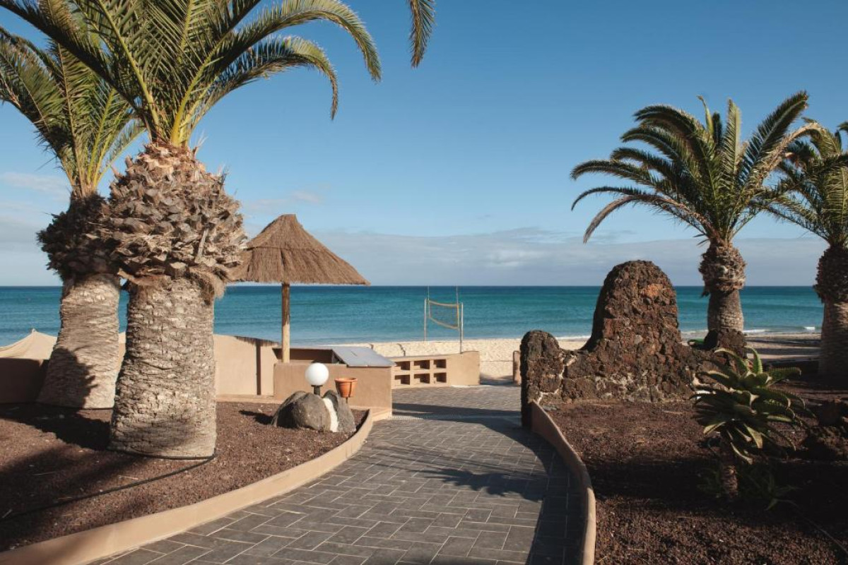 Hotel Sotavento Beach Club