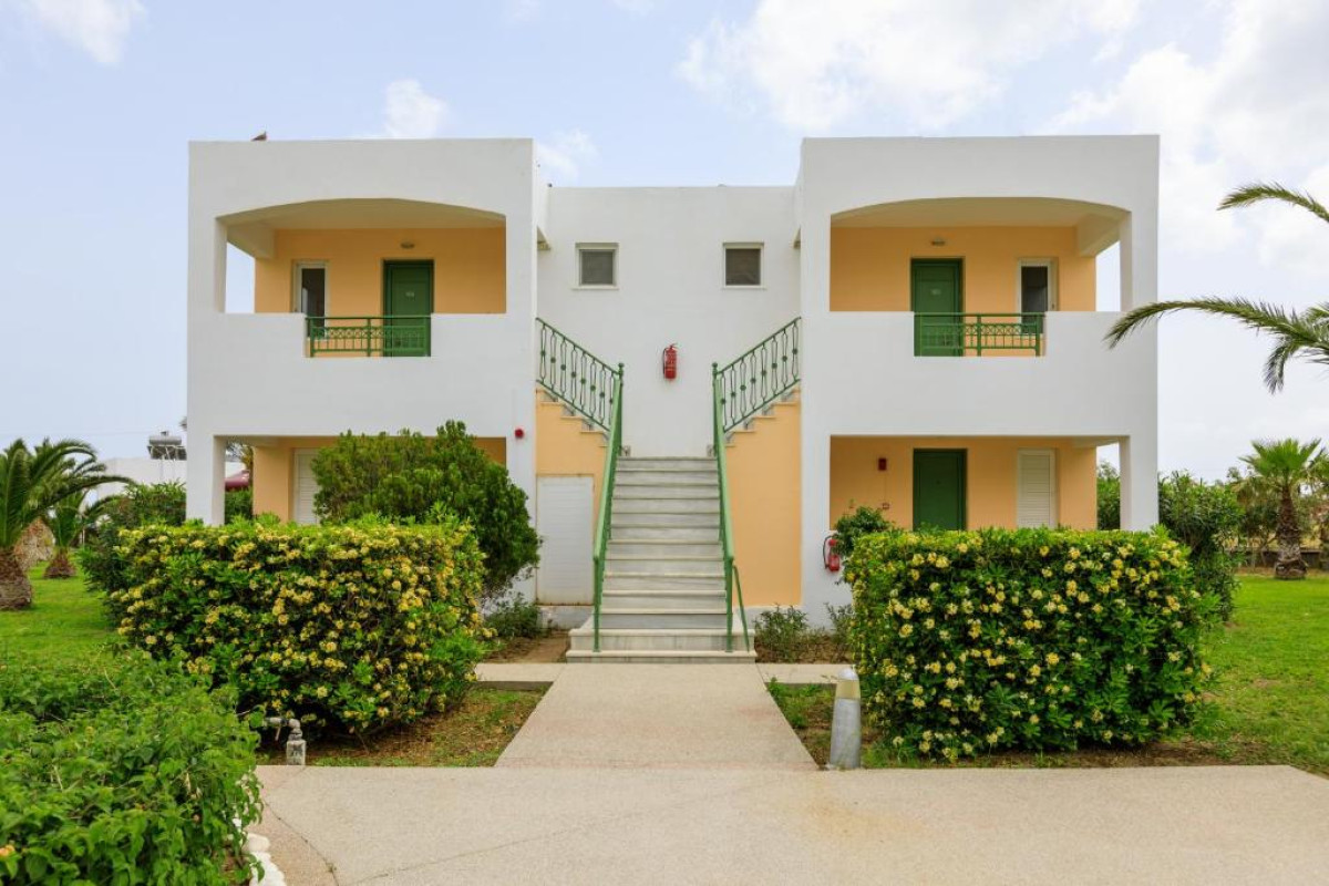 Hotel Sovereign Beach