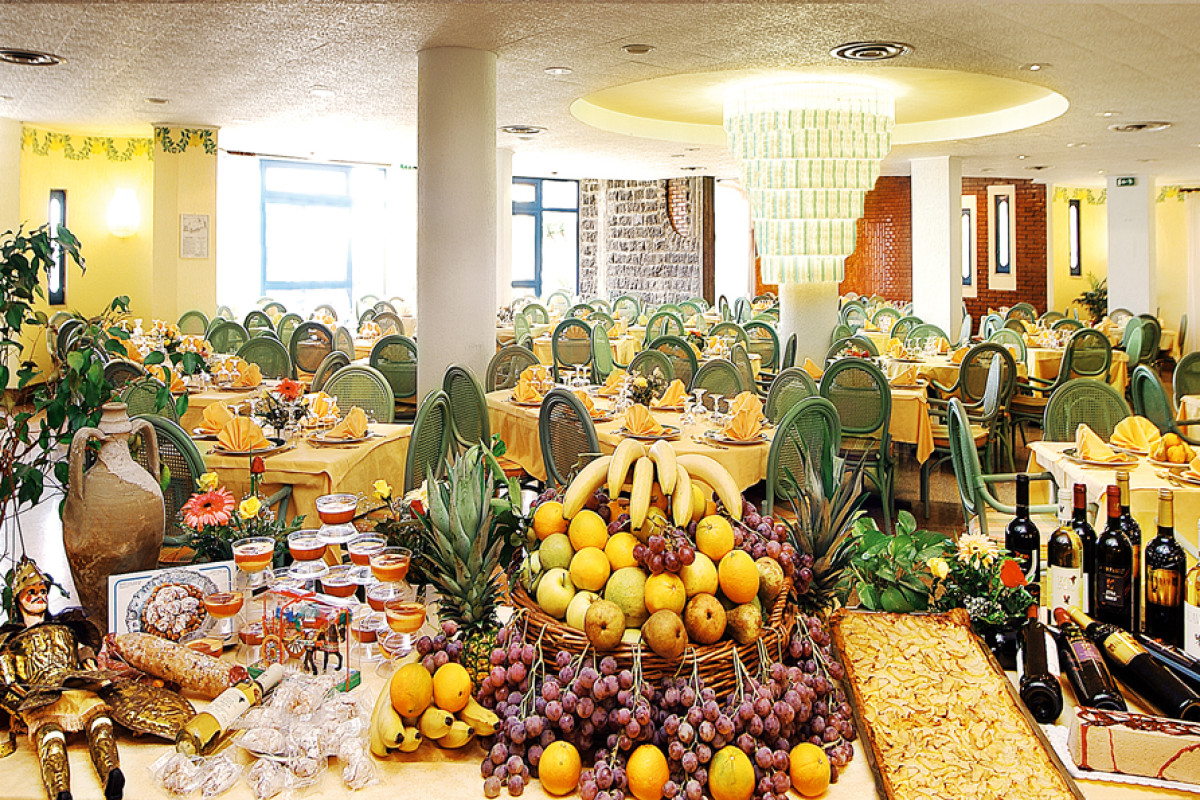 HOTEL SPORTING BAIA