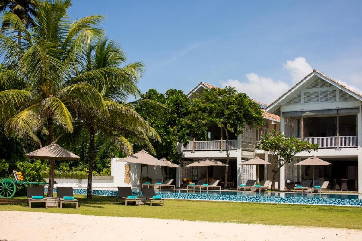 Hotel Sri Sharavi Beach Villas & Spa