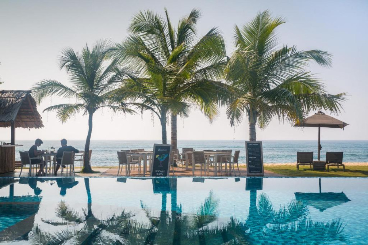 Hotel Sri Sharavi Beach Villas & Spa