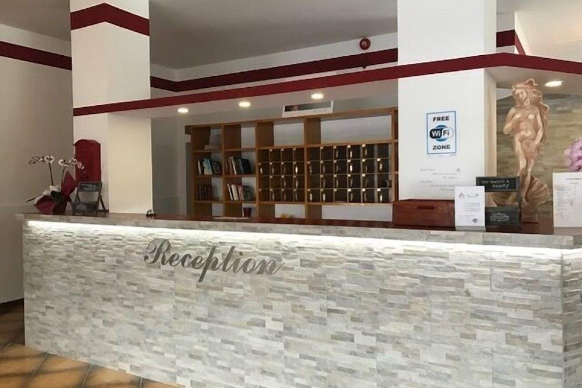 Hotel St. Louis