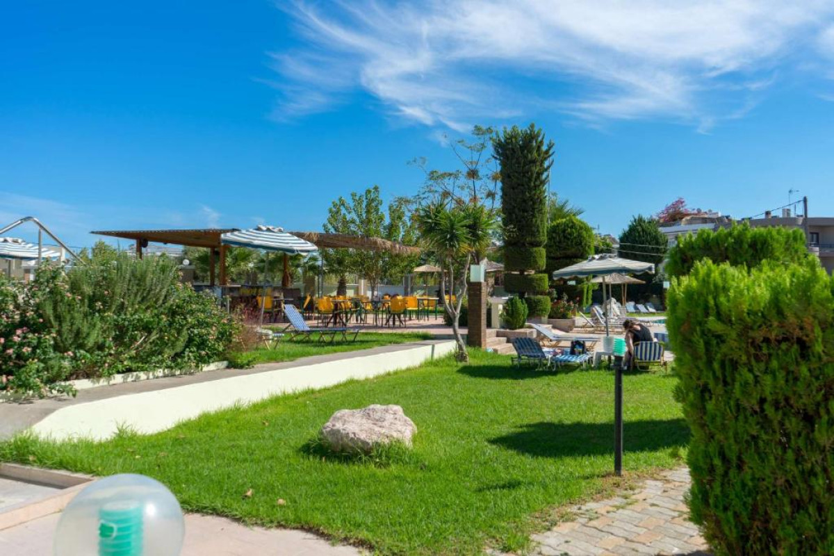 STAMOS HOTEL
