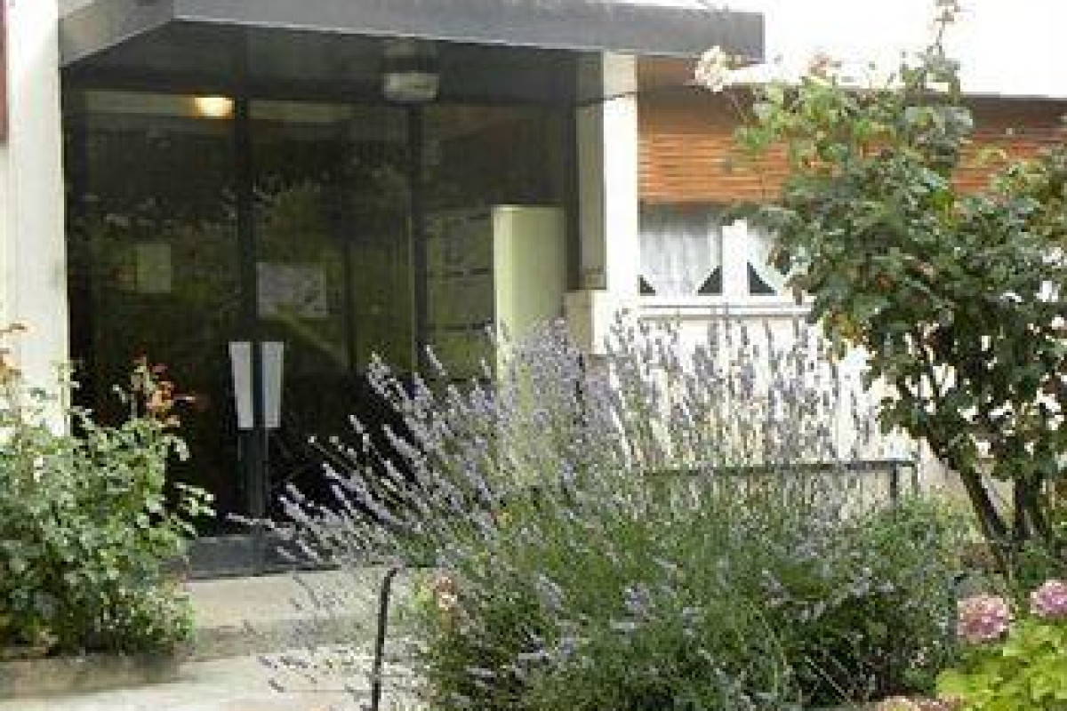 Hotel Studios Phenicio Montrouge