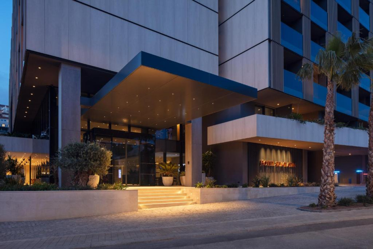 Hotel Sumratin