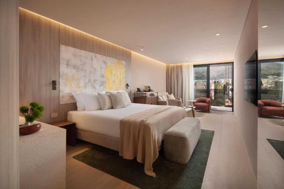 Hotel Sumratin