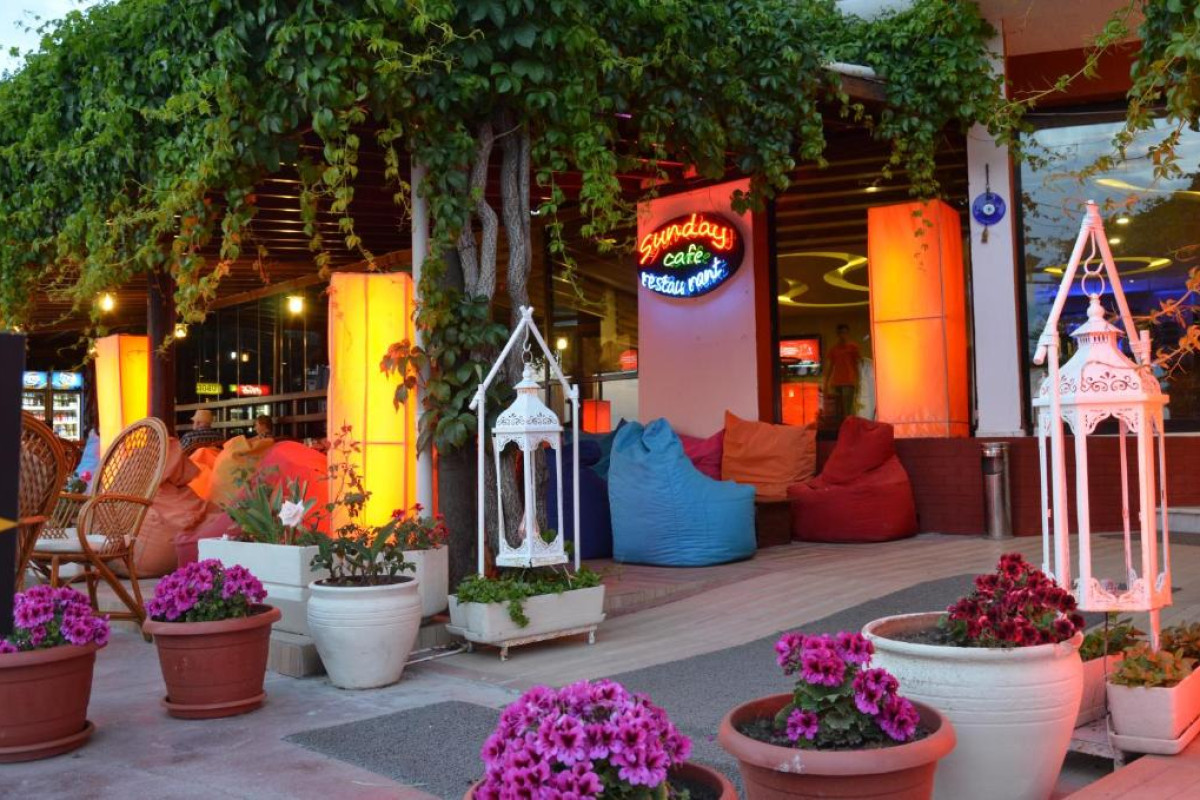 SUNDAY BEACH HOTEL
