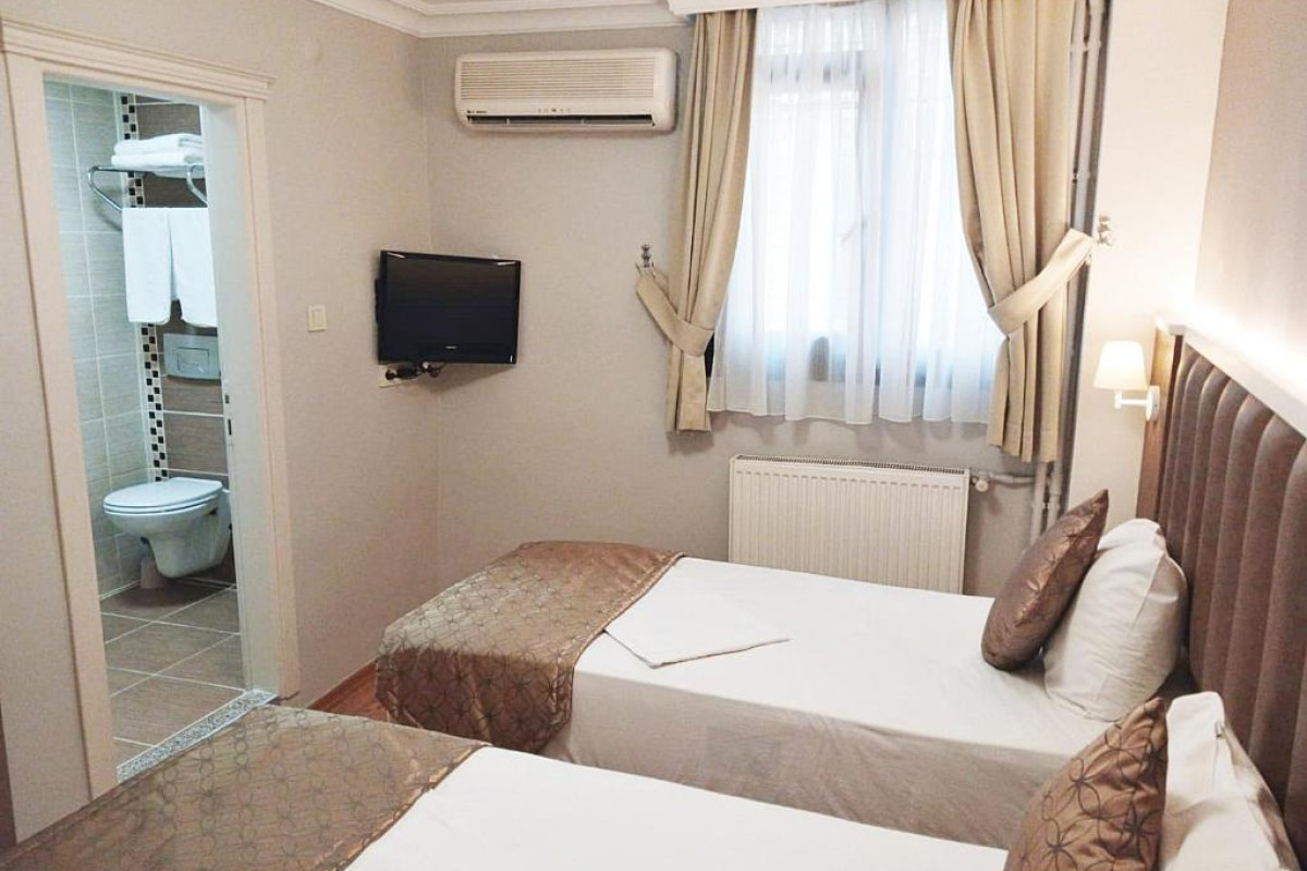 HOTEL SUREYYA