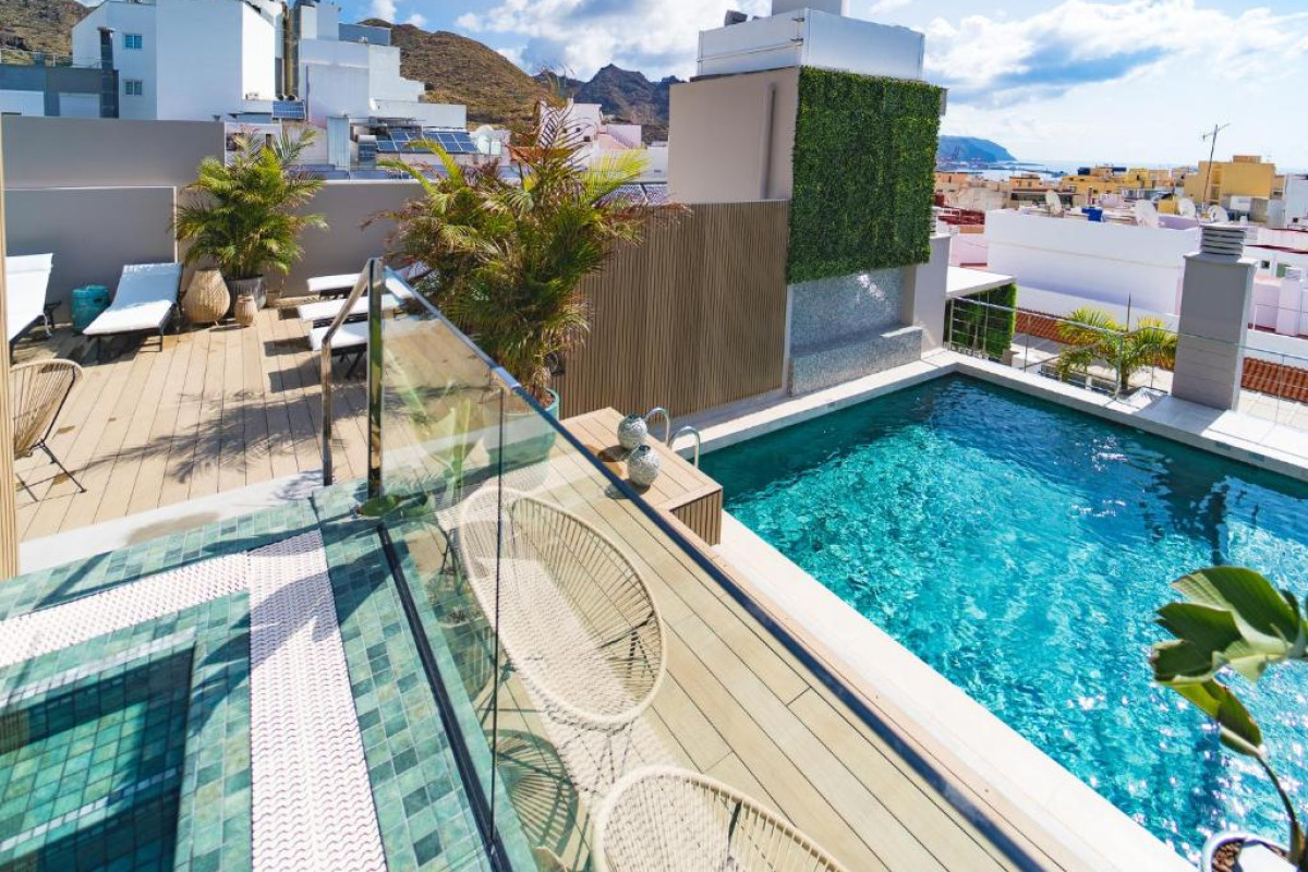 HOTEL TABURIENTE