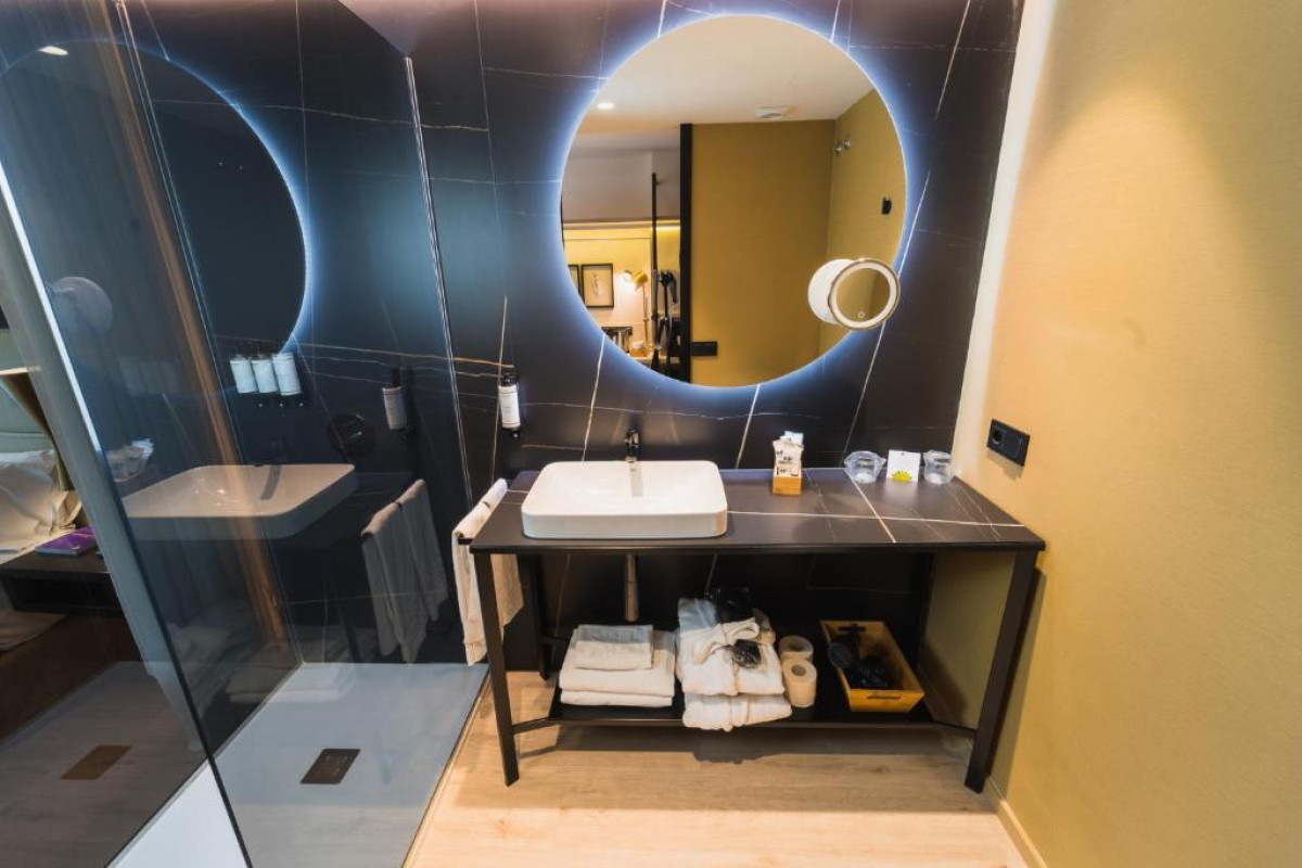HOTEL TABURIENTE