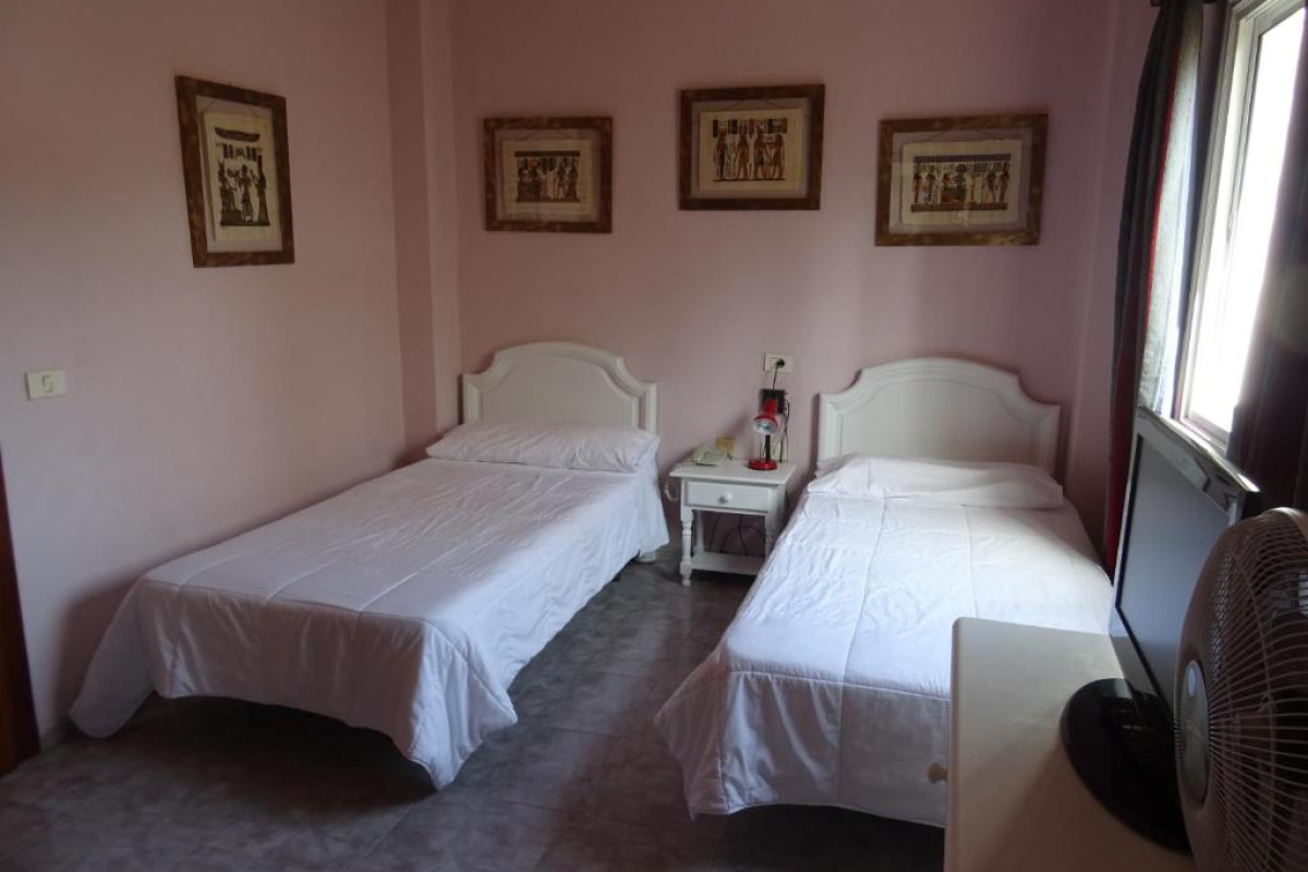 HOTEL TANAUSÚ