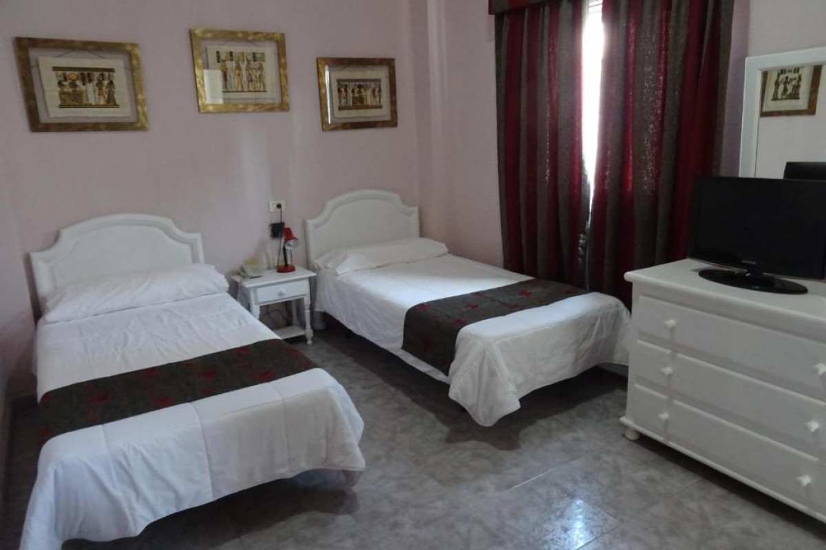 HOTEL TANAUSÚ