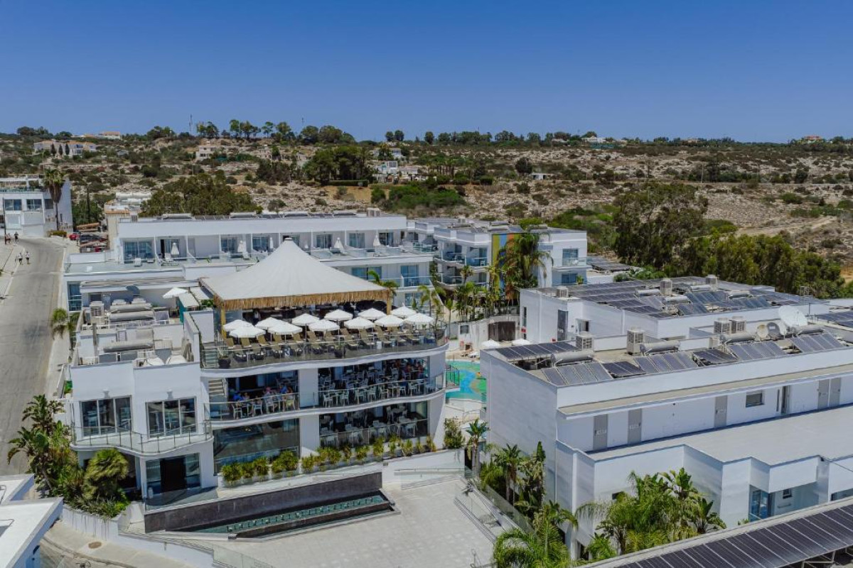 Tasia Maris Oasis Hotel