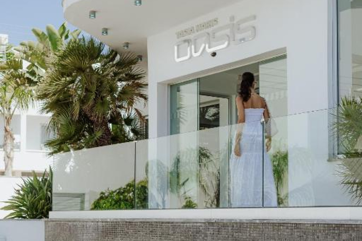 Tasia Maris Oasis Hotel