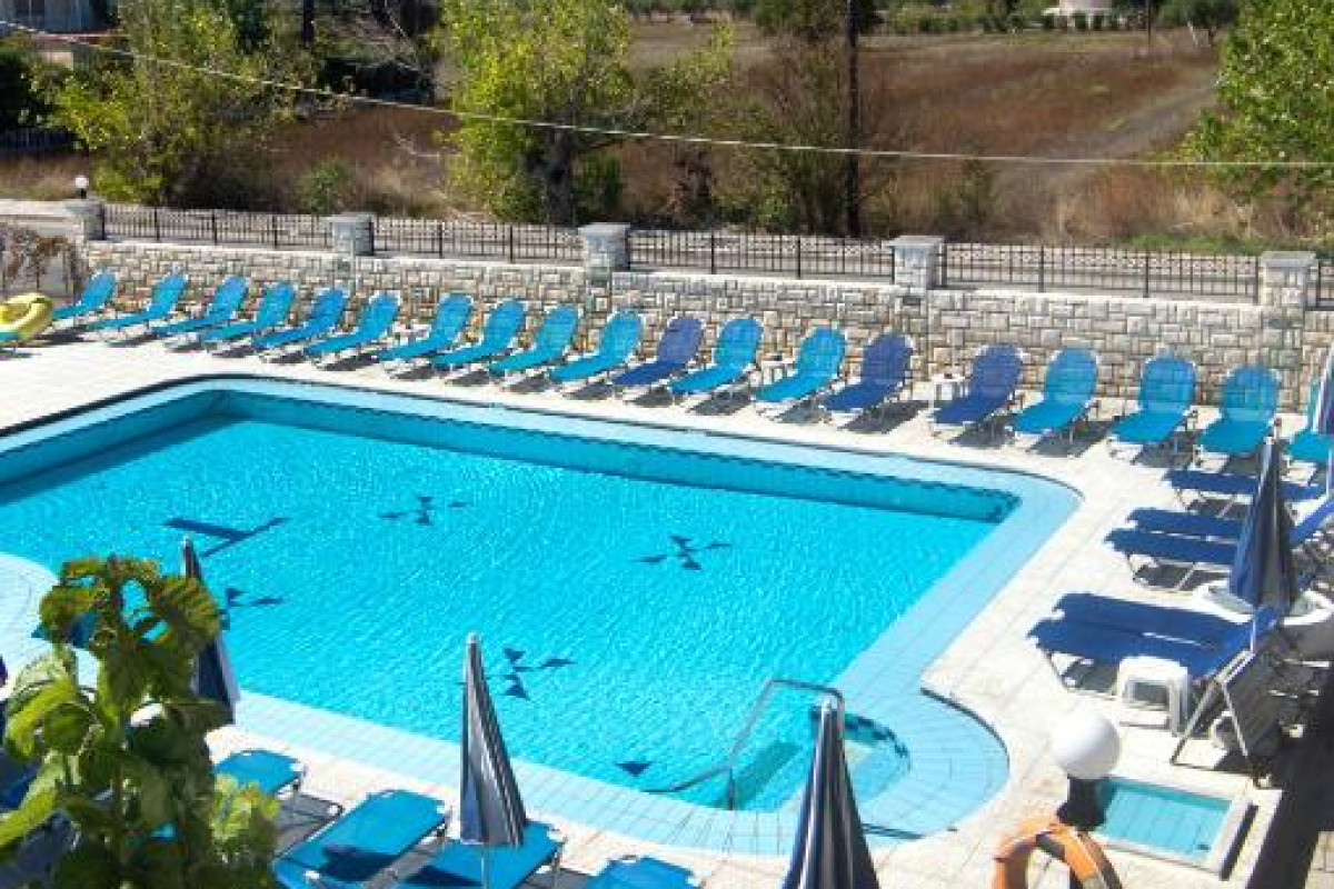 HOTEL TASSIA