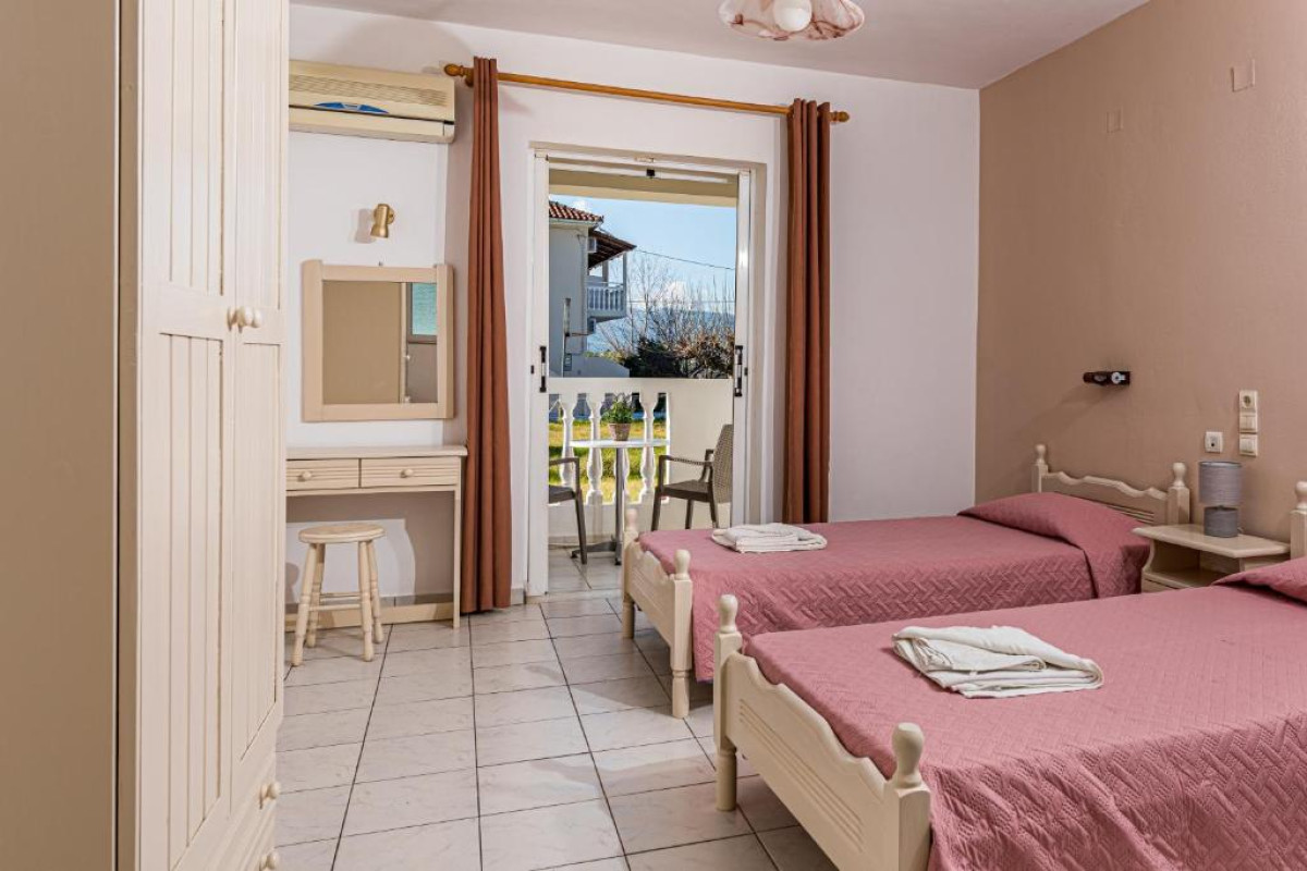 HOTEL TASSIA