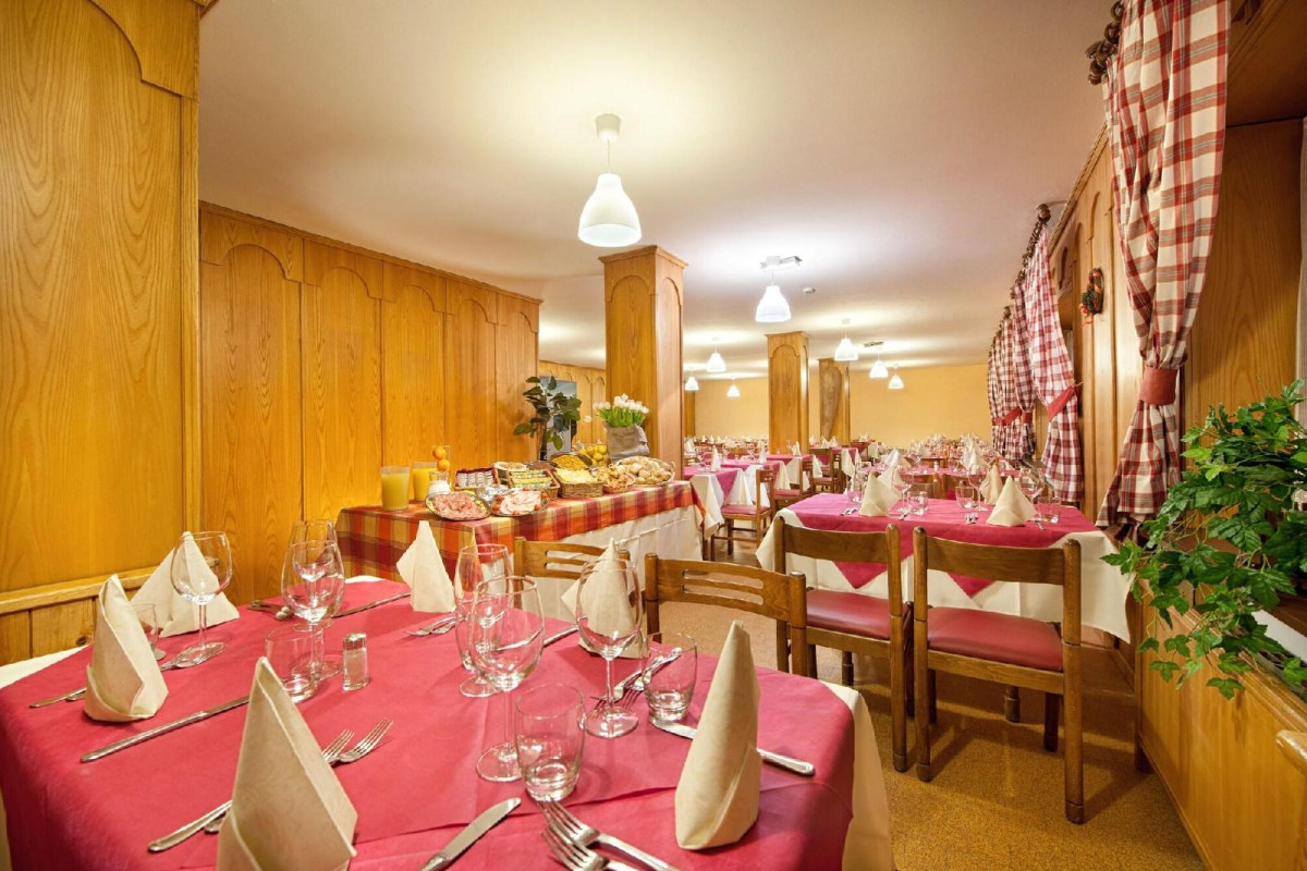 Hotel Teola