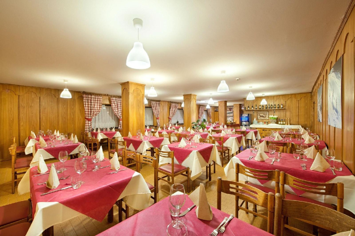 Hotel Teola