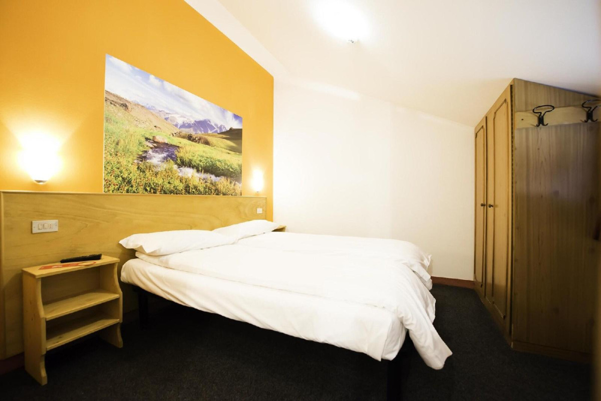 Hotel Teola