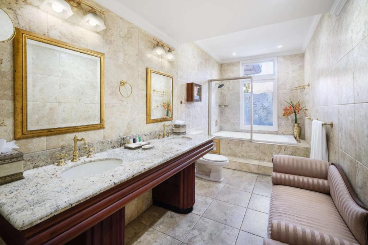 Hotel Terra Nova All Suite