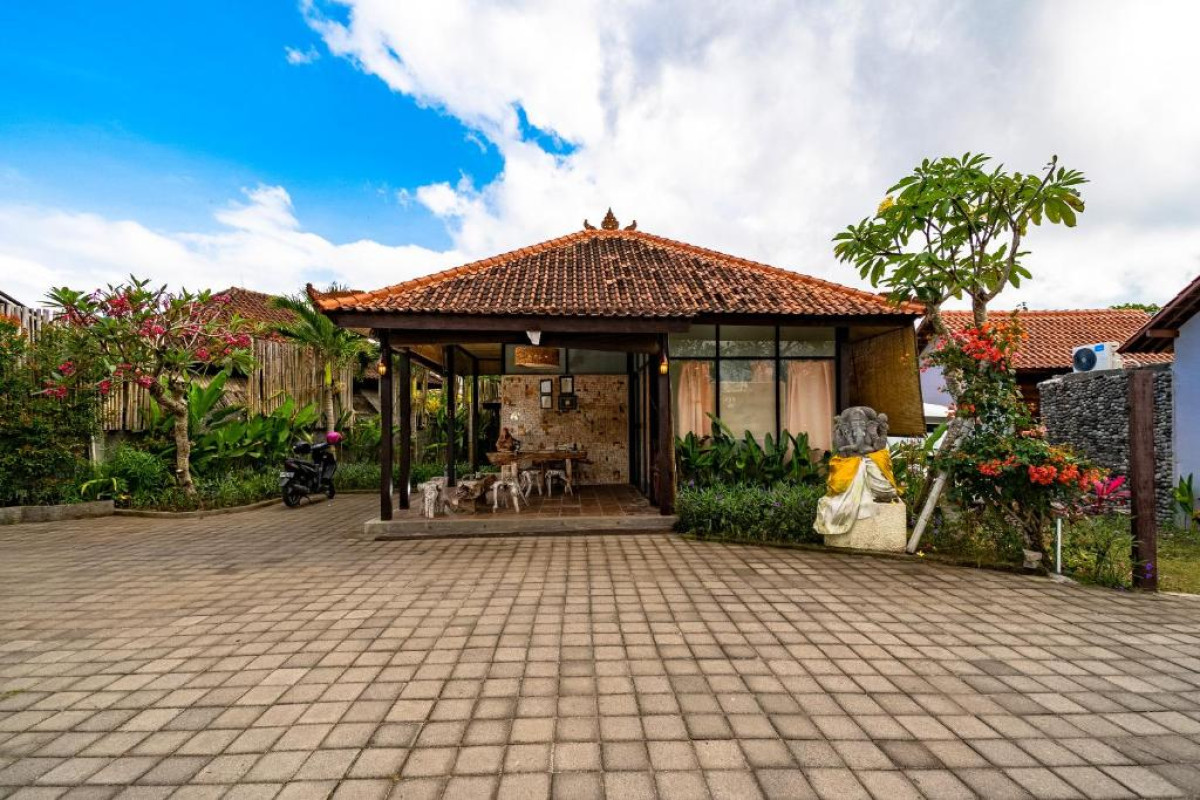 Hotel The Kirana Ungasan