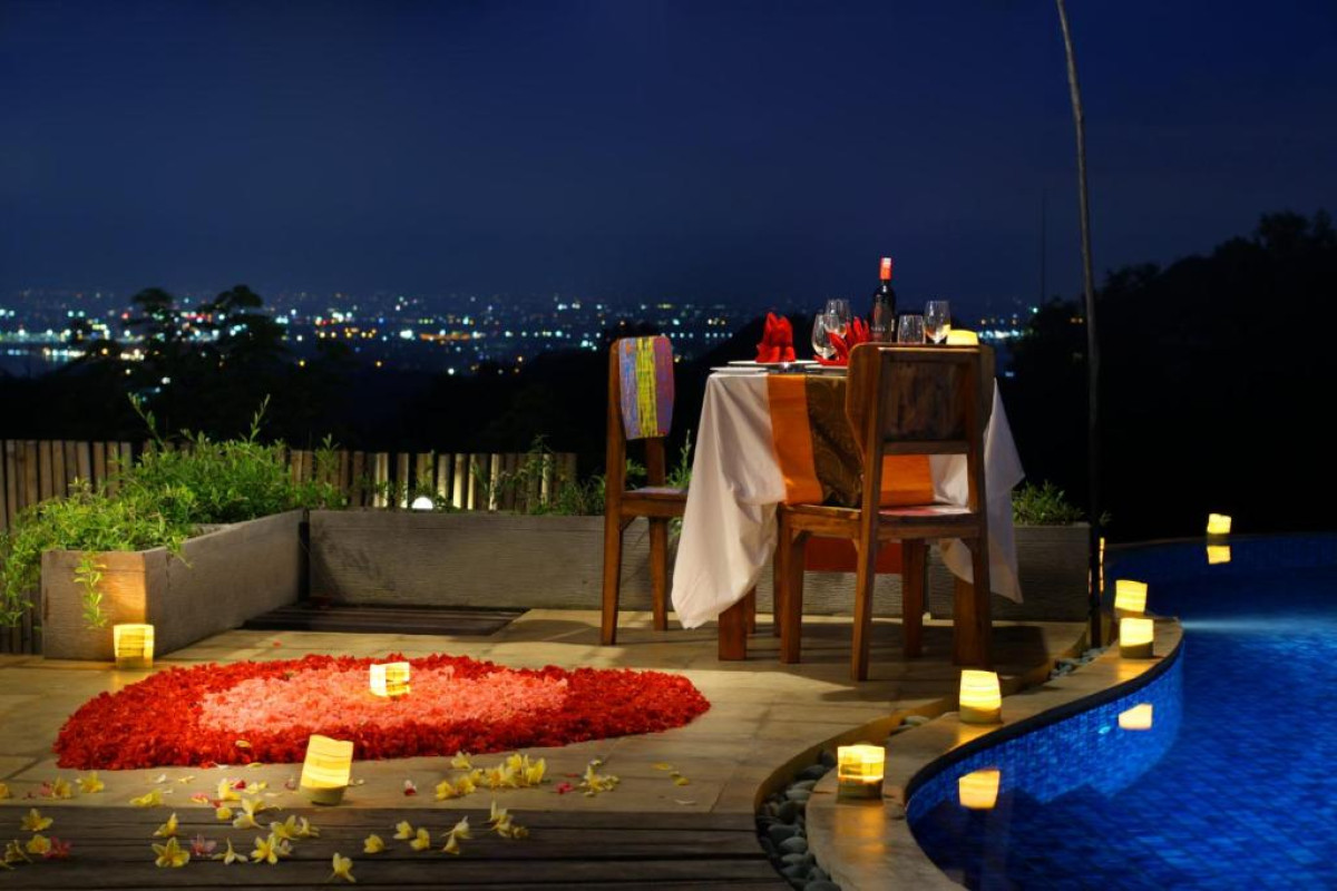 Hotel The Kirana Ungasan