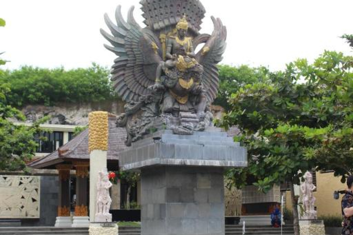 Hotel The Kirana Ungasan