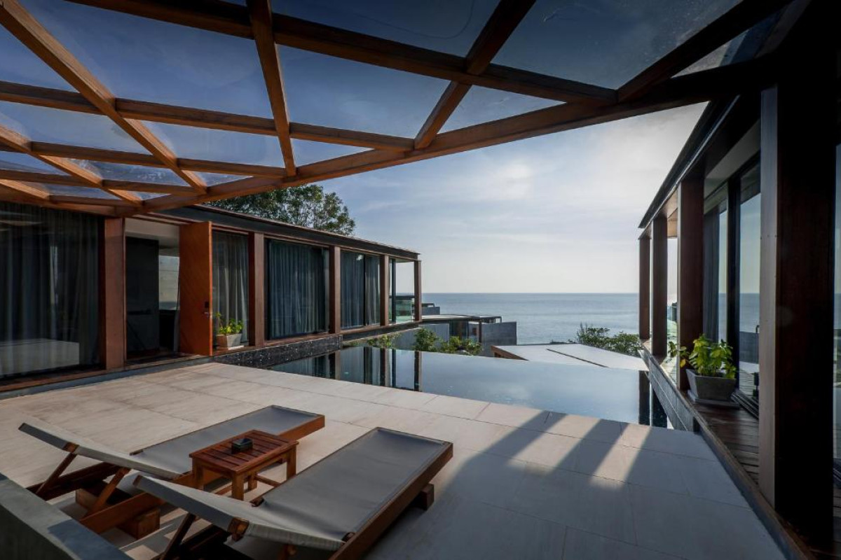 Hotel The Naka Phuket