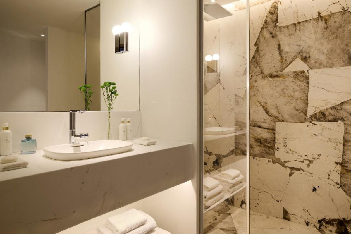Hotel The Roc Club, A Grecotel Hotel to Live