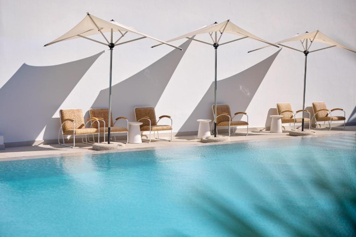 Hotel The Roc Club, A Grecotel Hotel to Live